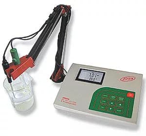 AD8000 laboratorní víceparametrový měřič