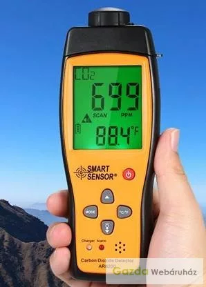 AR-8200 analyzátor CO2